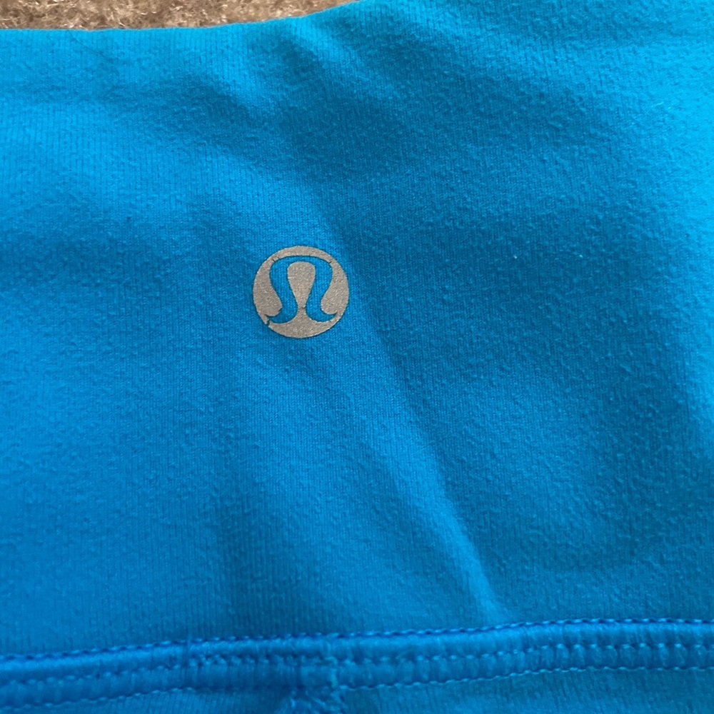 ⚡️Lululemon Cinched Cropped Leggings in Blue - Picture 4 of 7